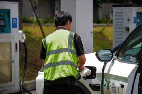 中国劳动和社会保障科学研究院：无人驾驶就业创造效应显著﻿